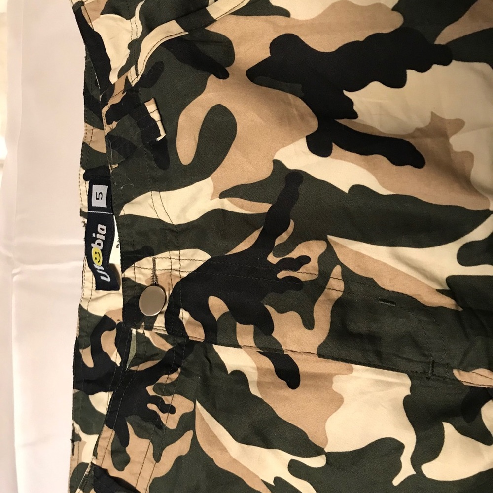 New cameo pants
